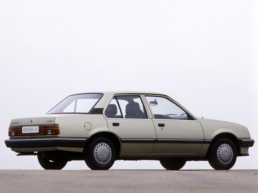  Opel Ascona 1984 года  (фото 4 из 11)